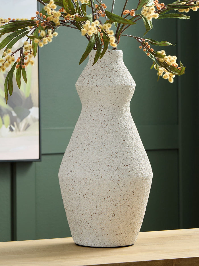 Dawthorne - Vase image 3
