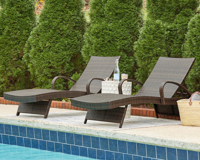 Kantana - Chaise Lounge image 2