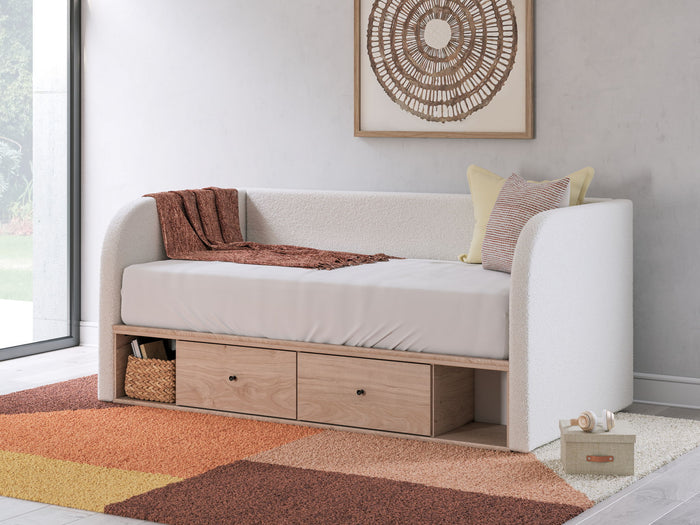 Arloster - Upholstered Day Bed image 4