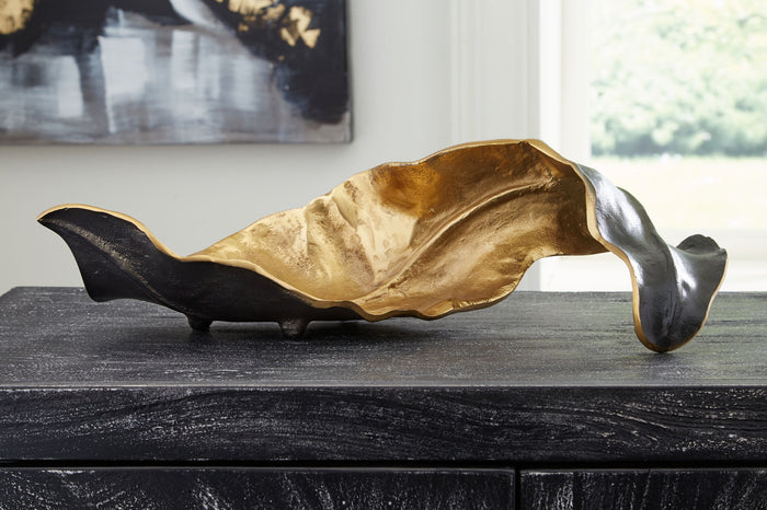 Melinda - Sculpture - Black / Gold Finish image 2