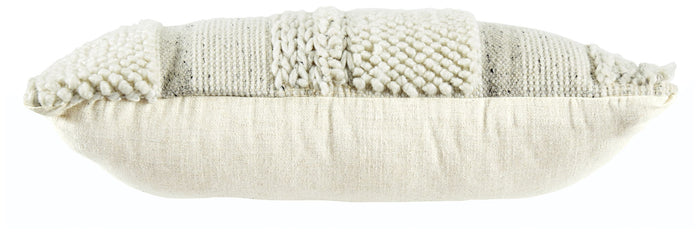 Standon - Pillow image 2