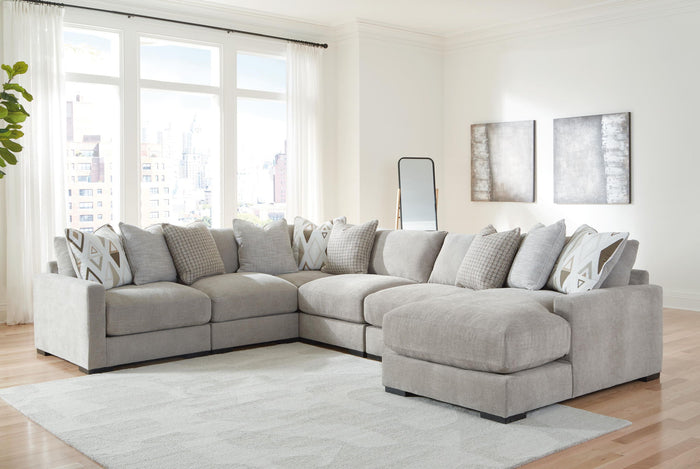 Aslan Court - Sectional image 9
