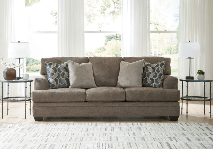 Stonemeade - Sofa image 3
