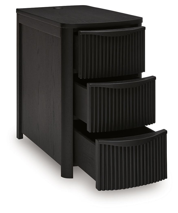 Camdill - Chair Side End Table image 5