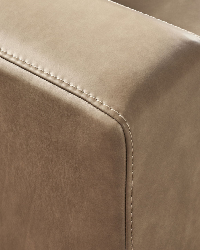 Veronella - Sectional image 8