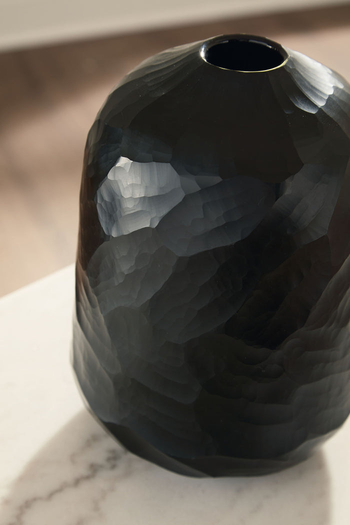 Ryanford - Vase image 3