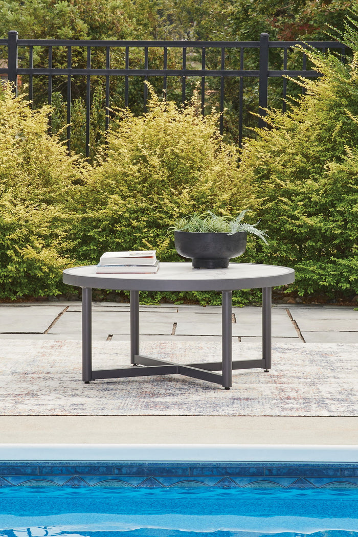 Ocean Beach - Round Table image 3