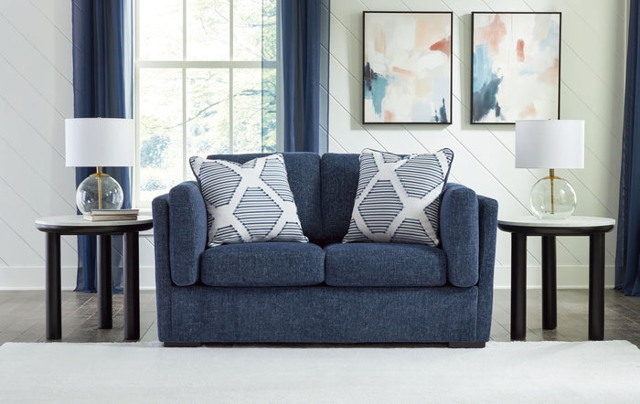 Evansley - Loveseat image 3