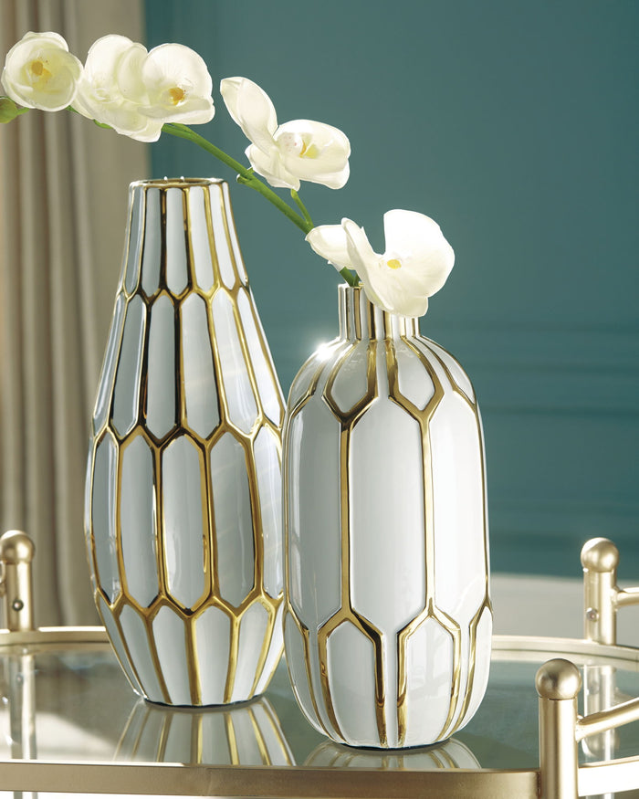 Mohsen - Vase Set (Set of 2) - Gold Finish / White image 2