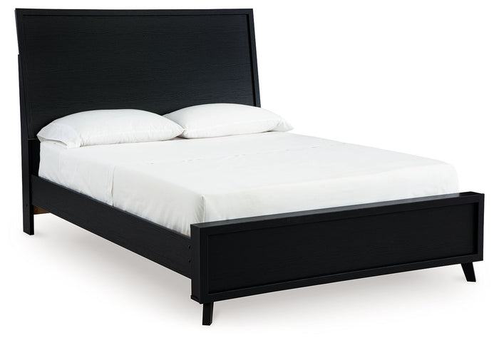 Danziar - Panel Bed image 1