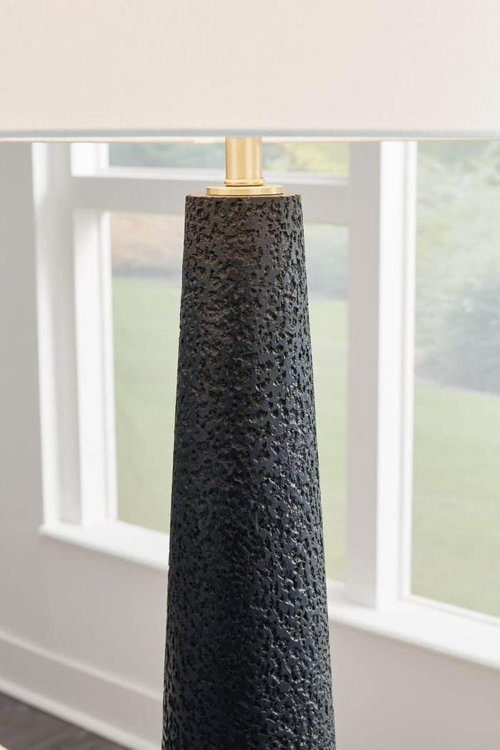 Hallburg - Poly Floor Lamp - Black image 3