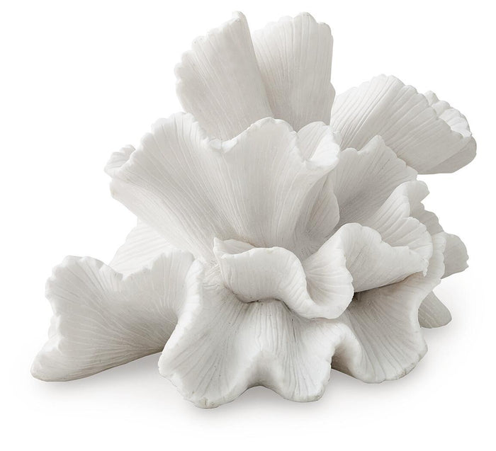 Waynemont - Sculpture - White image 2