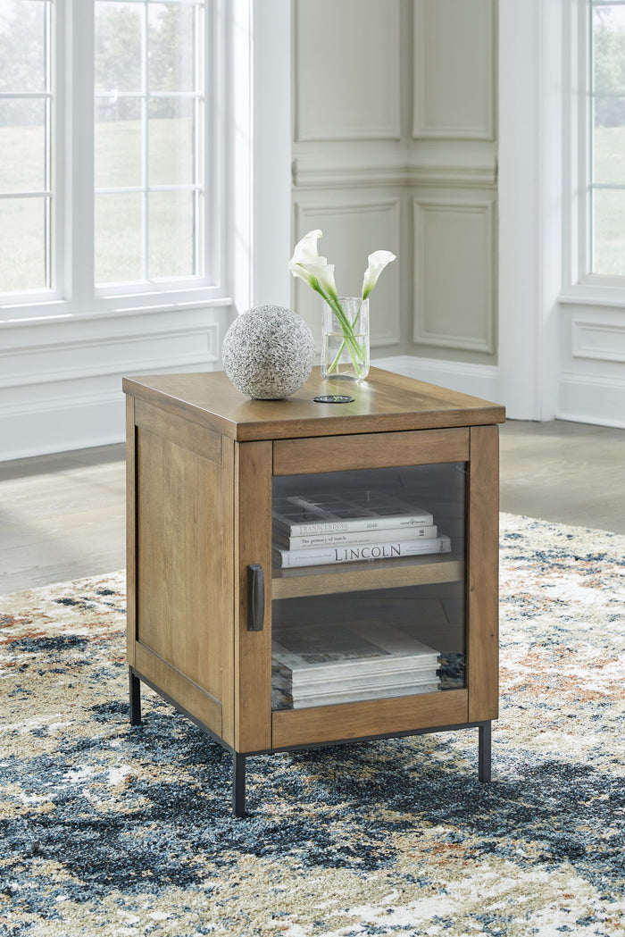 Torlanta - Chair Side End Table - Brown image 2