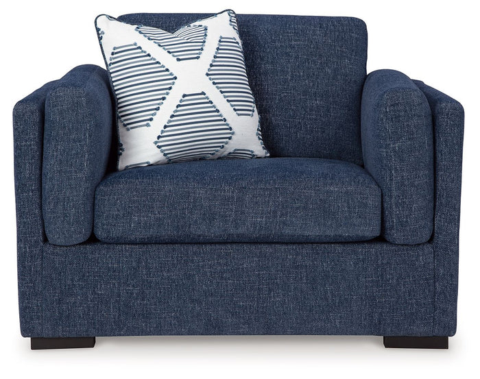Evansley - Chair And A Half image 4