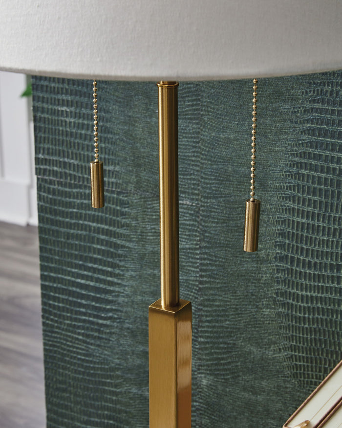 Haigwood - Metal Lamp image 3