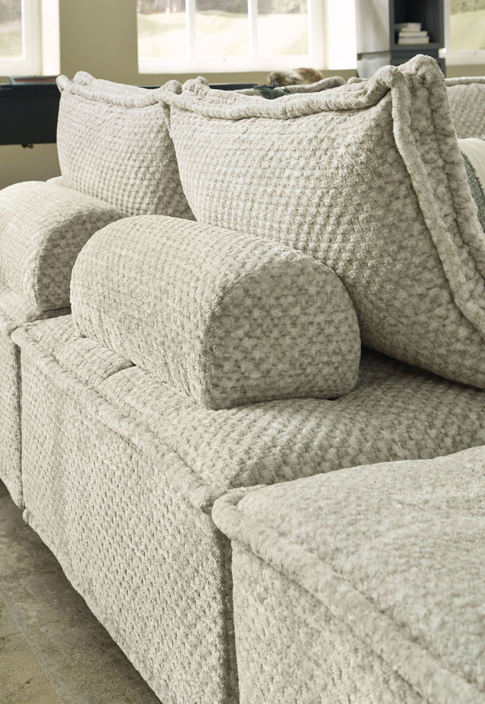 Bales - 4 Piece Sectional image 4