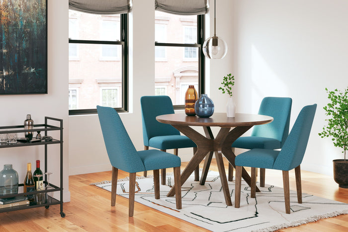 Lyncott - Dining Room Table Set image 3