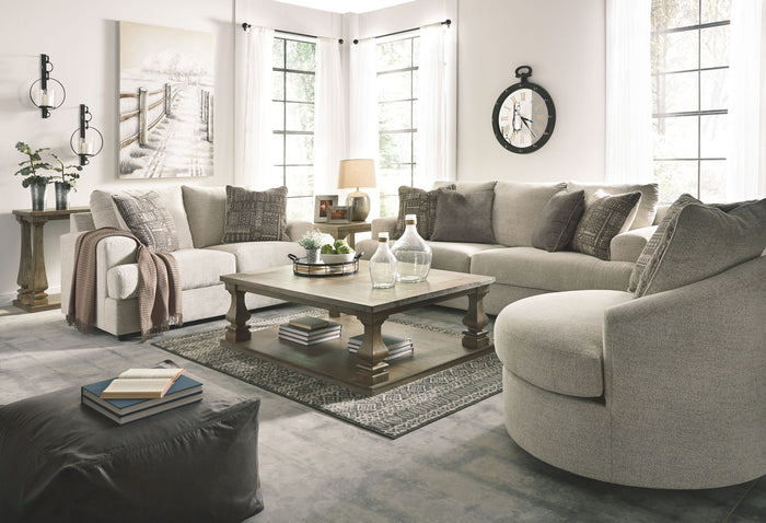 Soletren - Living Room Set image 2