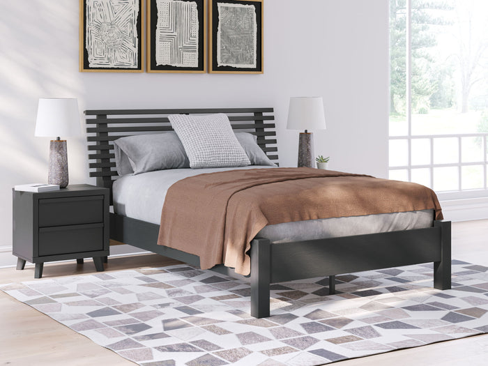 Danziar - Slat Panel Bed With Low Footboard image 3