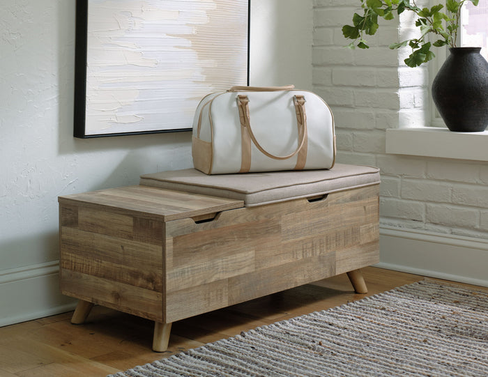 Gerdanet - Storage Bench - Beige image 3