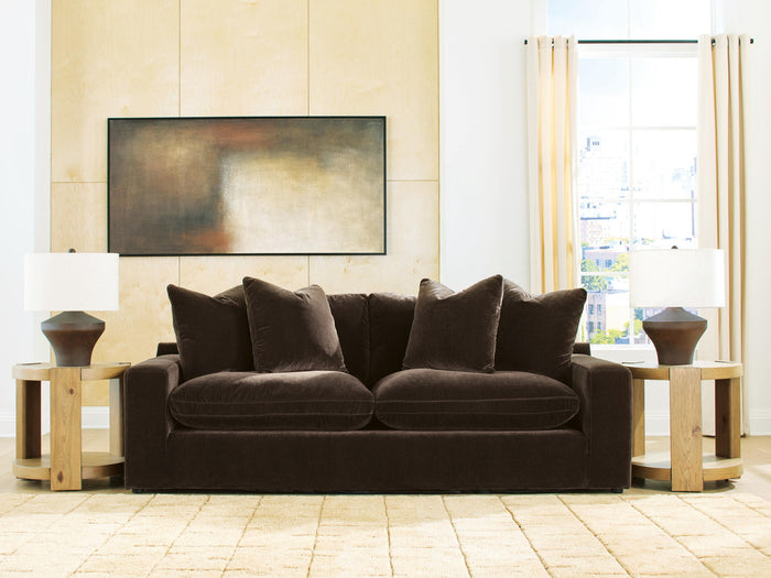 Maxton Heights - Sofa image 3