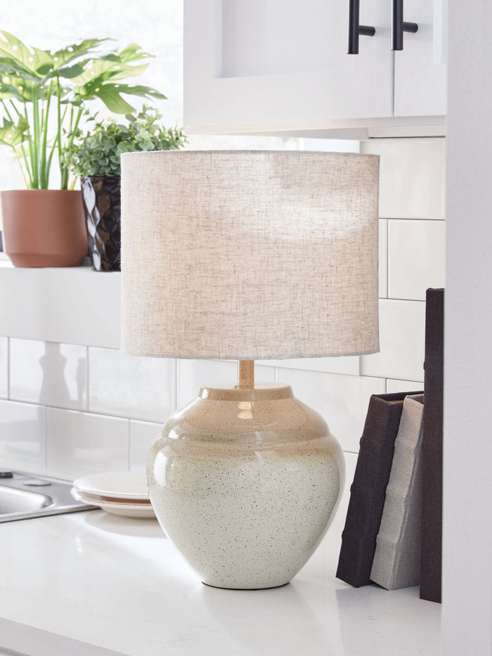 Waldish - Metal Table Lamp - Cream / Beige image 2