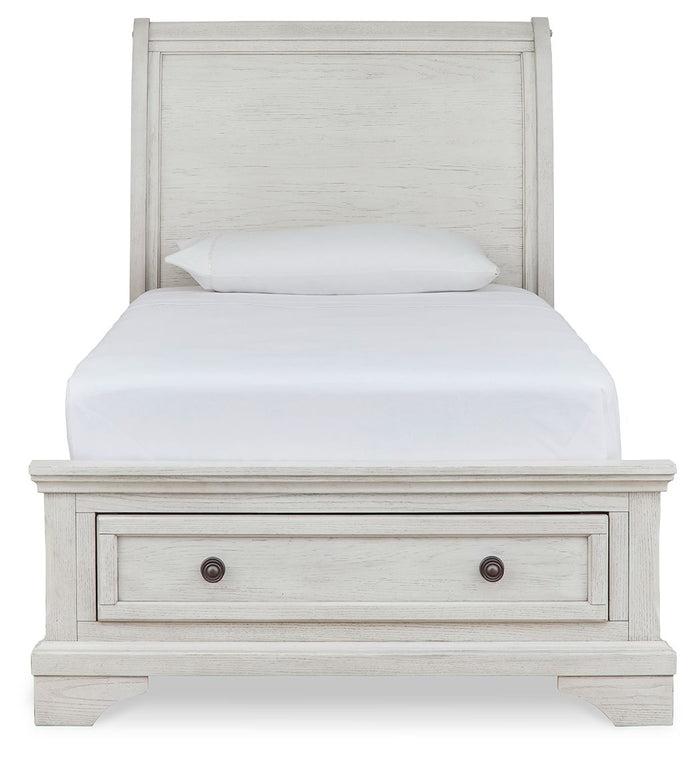 Robbinsdale - Sleigh Bed image 7