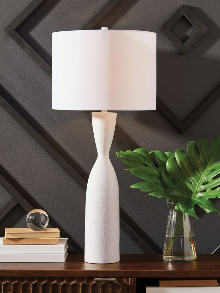 Davinford - Poly Table Lamp - White image 2