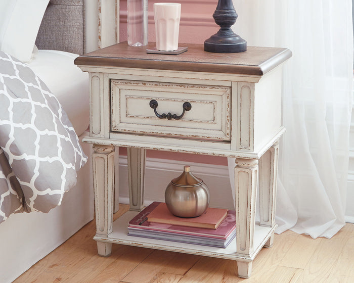 Realyn - Night Stand image 3