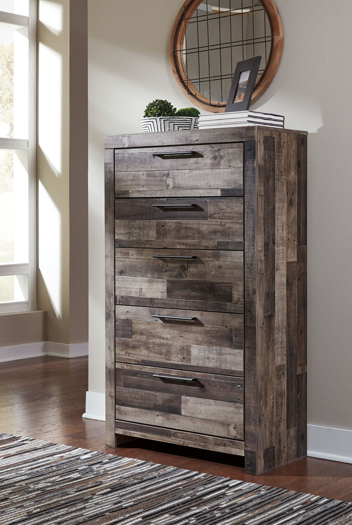 Derekson - Five Drawer Chest - Multi Gray image 3