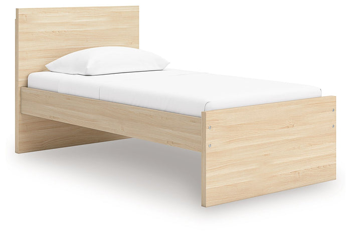 Onita - Panel Platform Bed image 5