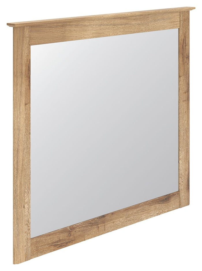 Makidern - Bedroom Mirror image 1