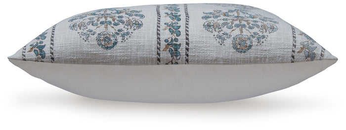Paulmour - Pillow image 3