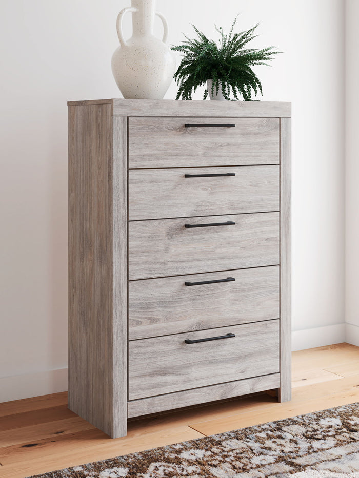 Broachmyn - Five Drawer Chest image 4