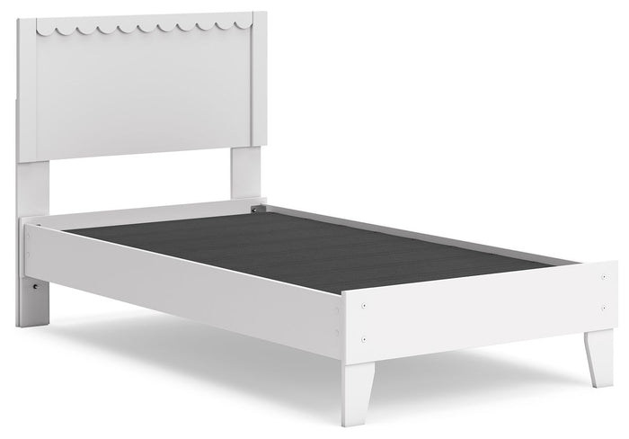 Hallityn - Panel Platform Bed image 2