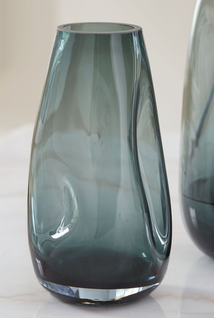 Beamund - Vase - 9" image 2