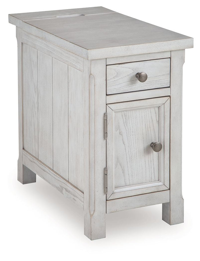 Robbinsdale - Table image 2