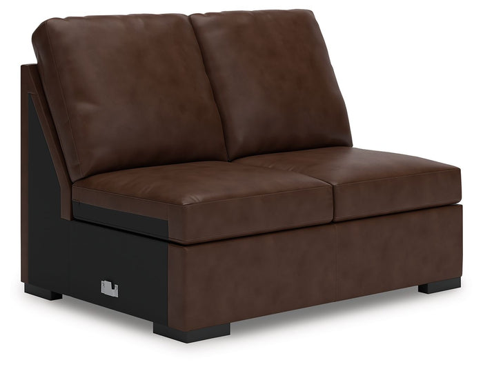 McDowlan - Sectional image 8