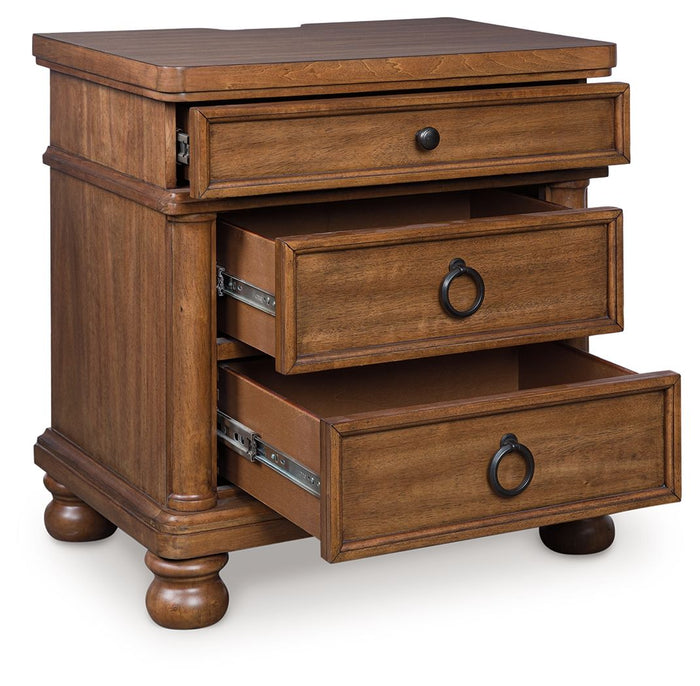 Rowlenstown - Three Drawer Night Stand image 4