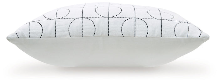 Kydner - Pillow image 4