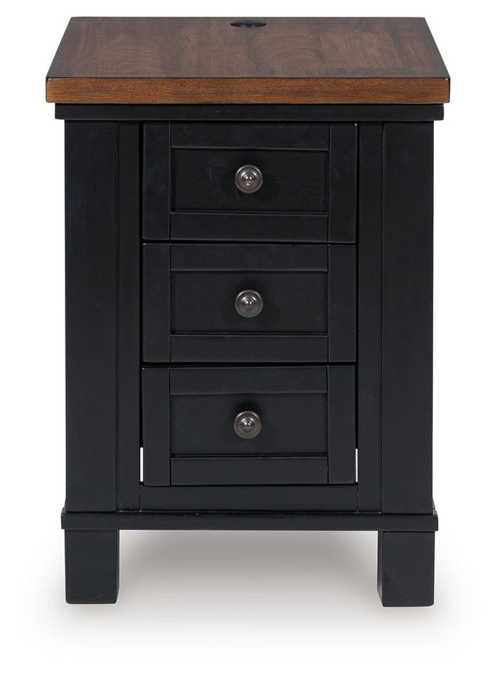 Wildenauer - Chair Side End Table - Brown / Black image 3