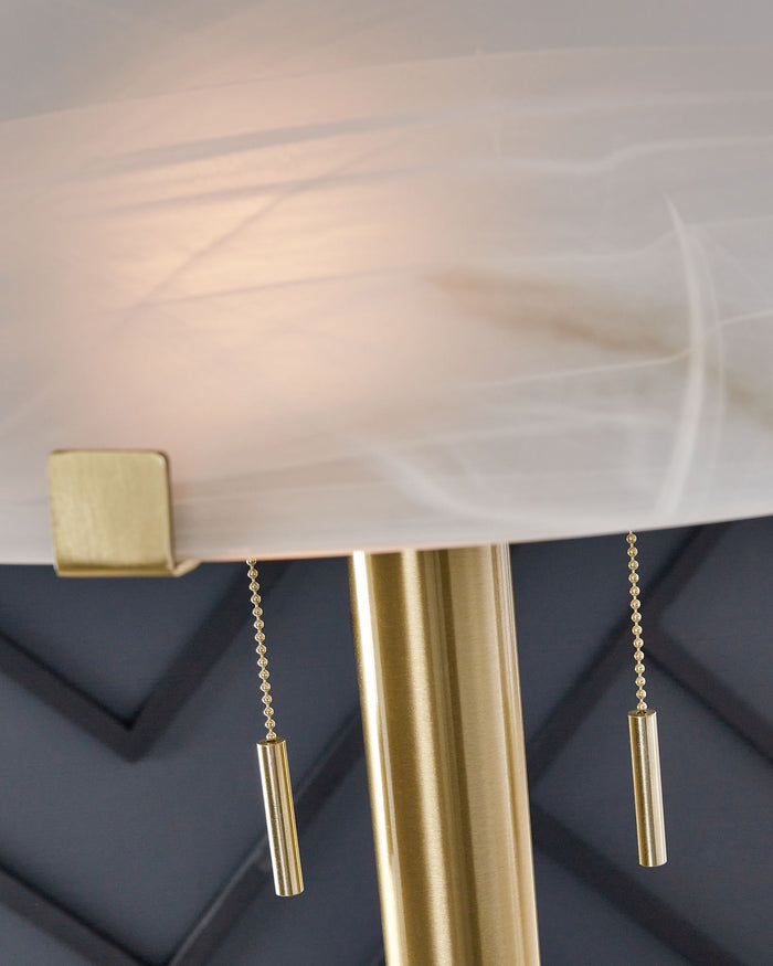 Tobbinsen - Metal Lamp image 3