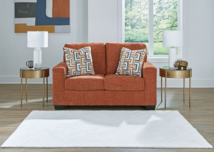 Aviemore - Loveseat image 8