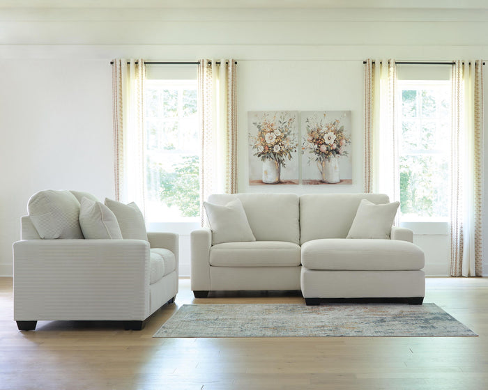 Greenbriar - Living Room Set image 8