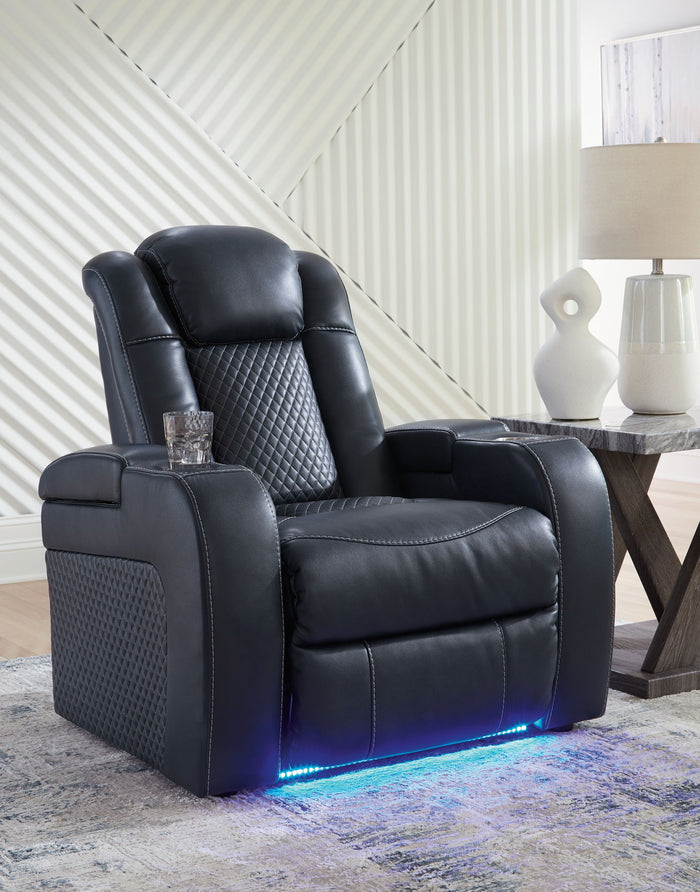 Fyne-dyme - Power Recliner/Adj Headrest image 5
