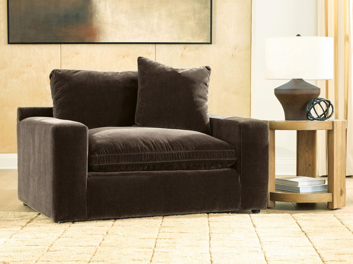 Maxton Heights - Chair And A Half image 6