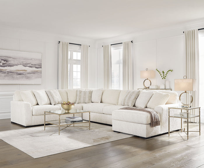 Chessington - 4 Piece Sectional image 5