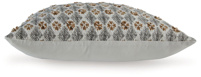 Dainwick - Pillow image 2