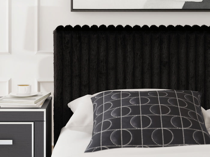 Zuraleus - Upholstered Bed image 9