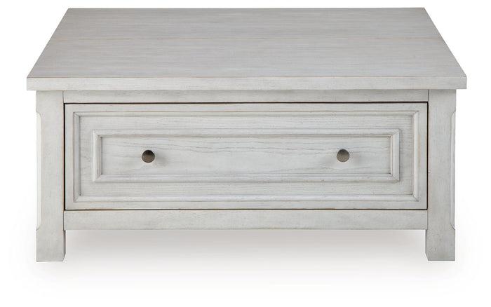 Robbinsdale - Table image 7